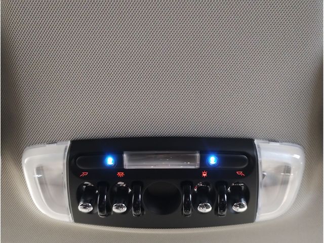 BMW MINI COOPER D 2017 Image 31