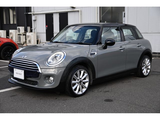 BMW MINI COOPER 5DOO 2017 Image 31