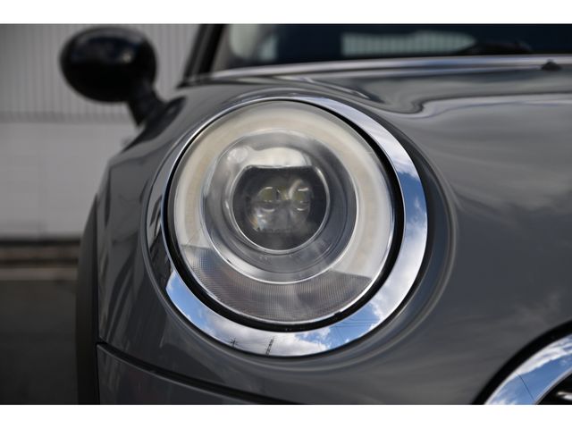 BMW MINI COOPER 5DOO 2017 Image 31