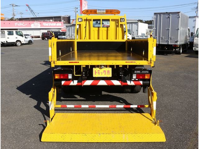 MITSUBISHI CANTER 2015 Image 31