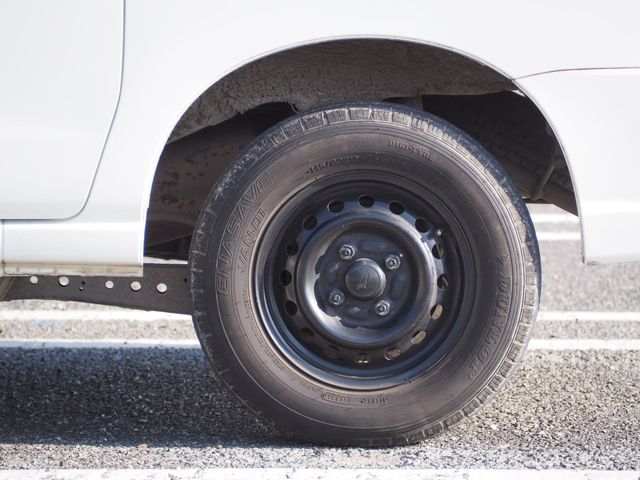 DAIHATSU HIJET CARGO 2019 Image 31