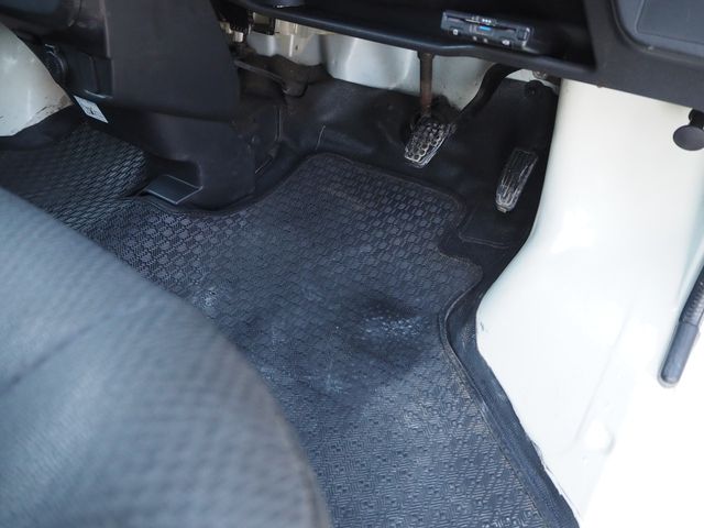 DAIHATSU HIJET CARGO 2019 Image 31