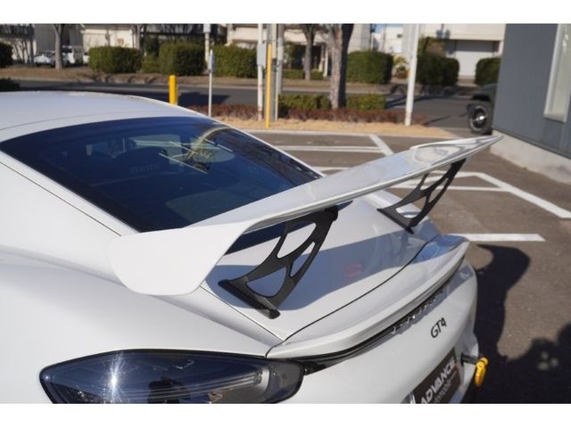 PORSCHE 718CAYMAN 2020 Image 31