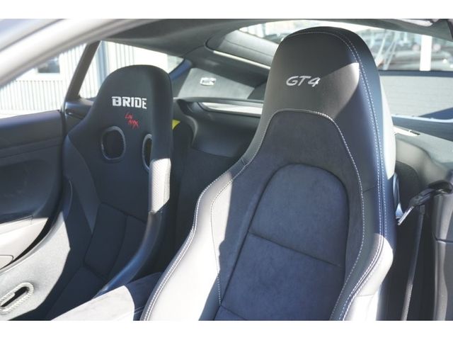 PORSCHE 718CAYMAN 2020 Image 31