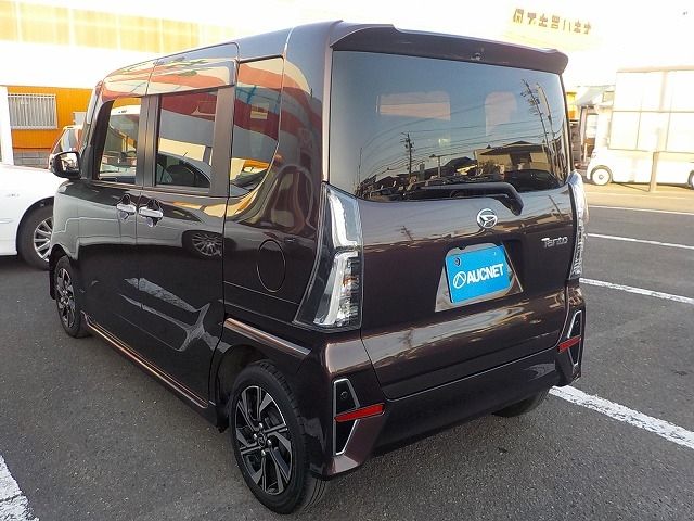 DAIHATSU TANTO CUSTOM 2022 Image 31