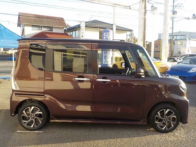 DAIHATSU TANTO CUSTOM 2022 Image 31