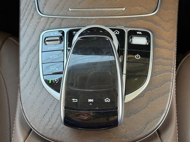 MERCEDES BENZ E CLAS 2018 Image 31