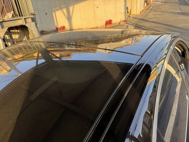 MERCEDES BENZ E CLAS 2018 Image 31