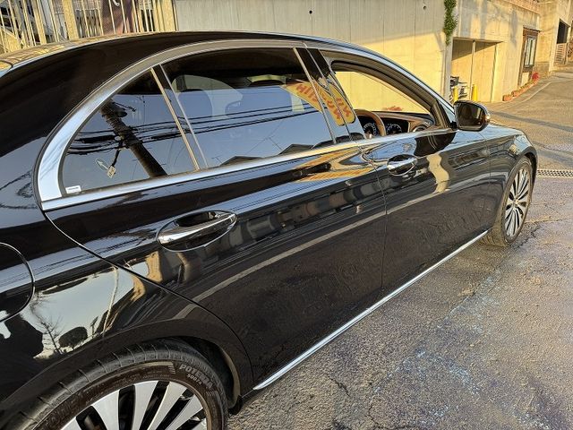 MERCEDES BENZ E CLAS 2018 Image 31