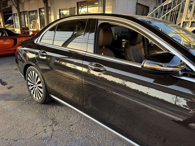 MERCEDES BENZ E CLAS 2018 Image 31