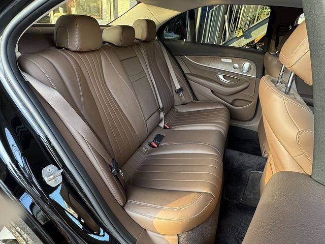MERCEDES BENZ E CLAS 2018 Image 31