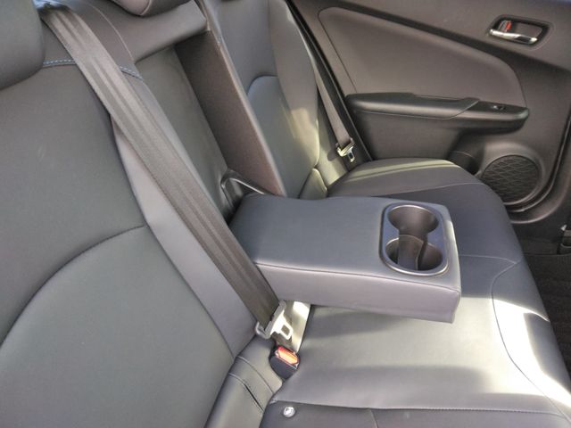 TOYOTA PRIUS 2016 Image 31