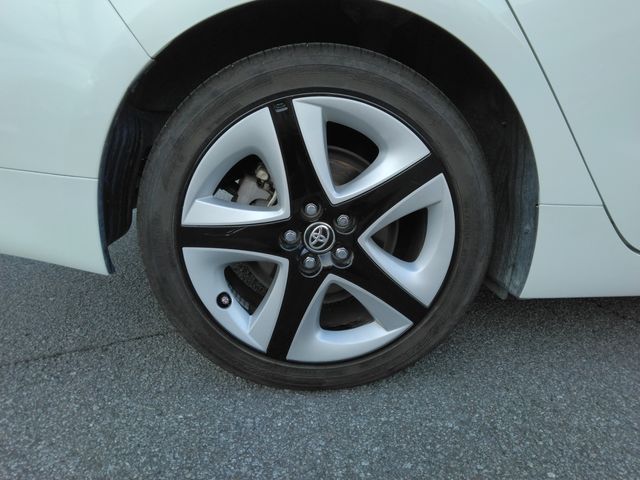 TOYOTA PRIUS 2016 Image 31