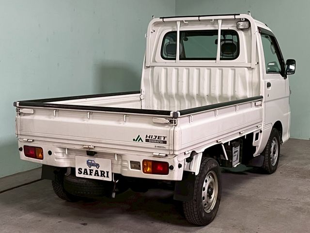 DAIHATSU HIJET TRUCK 4WD 2012 Image 31