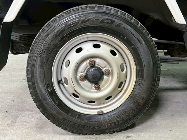 DAIHATSU HIJET TRUCK 4WD 2012 Image 31