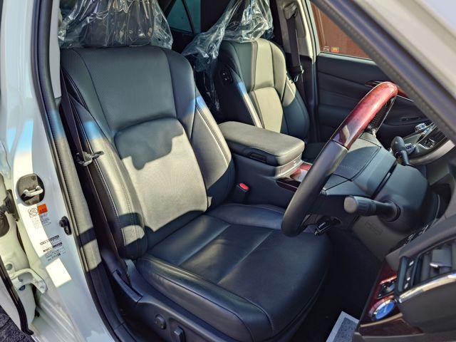 TOYOTA CROWN MAJESTA HYBRID 2016 Image 31