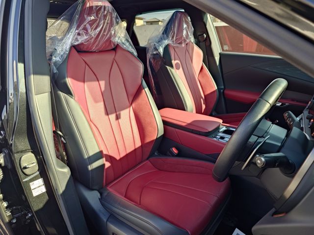 TOYOTA LEXUS RX500H 2023 Image 31