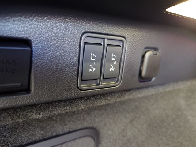 TOYOTA LEXUS RX500H 2023 Image 31