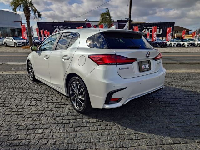 TOYOTA LEXUS CT200H 2019 Image 31