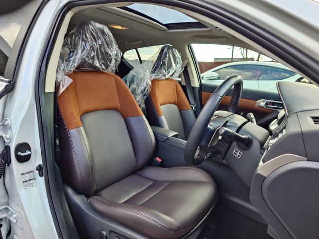 TOYOTA LEXUS CT200H 2019 Image 31