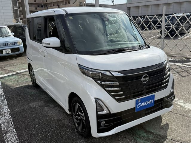 NISSAN ROOX 2023 Image 31