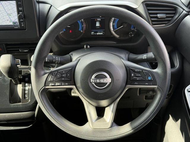 NISSAN ROOX 2023 Image 31