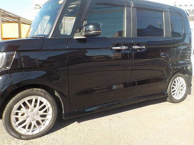 HONDA N BOX CUSTOM 2021 Image 31