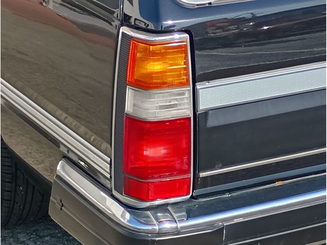 NISSAN CEDRIC WAGON 1997 Image 31