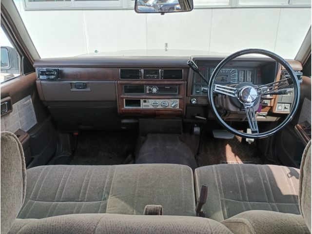 NISSAN CEDRIC WAGON 1997 Image 31