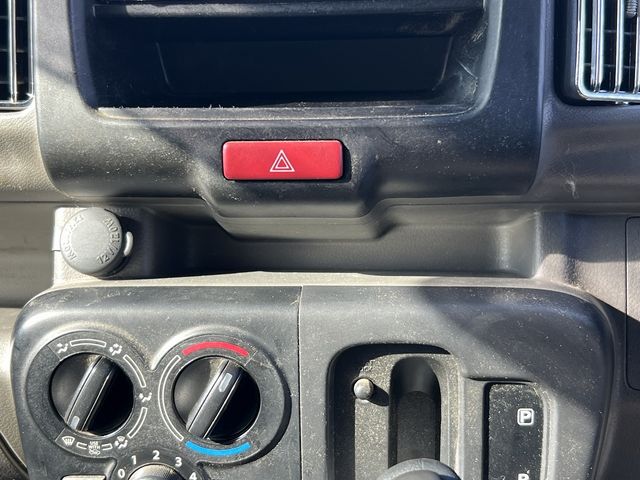 SUZUKI EVERY VAN 4WD 2021 Image 31