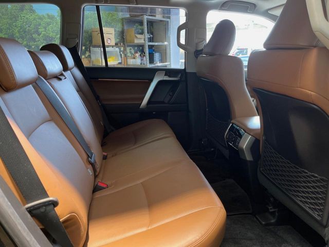 TOYOTA LANDCRUISER PRADO 2022 Image 31