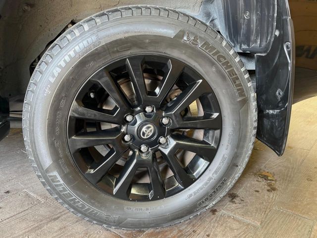 TOYOTA LANDCRUISER PRADO 2022 Image 31