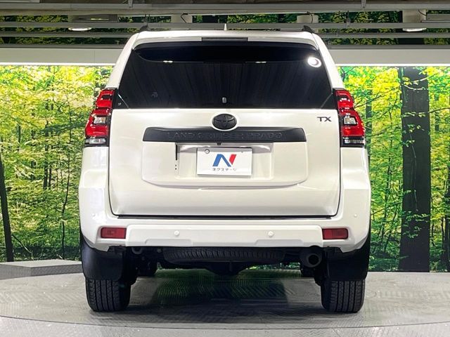 TOYOTA LANDCRUISER PRADO 2023 Image 31