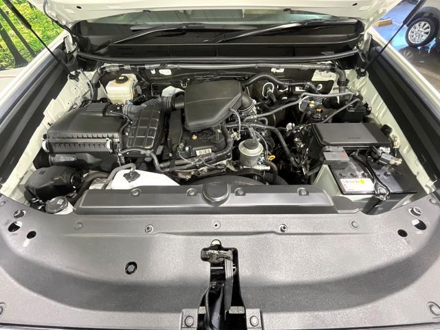 TOYOTA LANDCRUISER PRADO 2023 Image 31