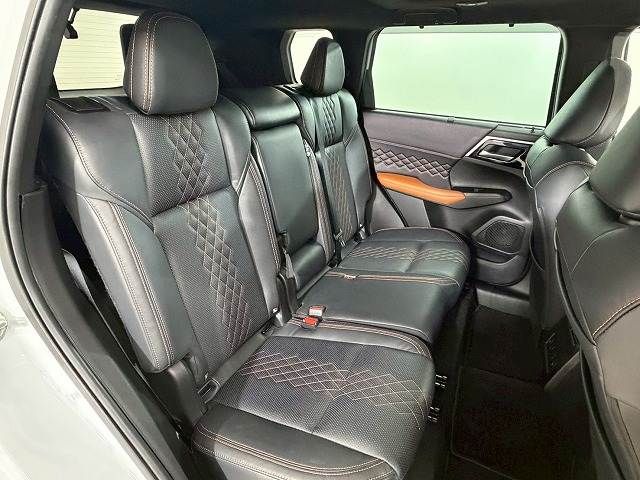 MITSUBISHI OUTLANDER PHEV 2022 Image 31