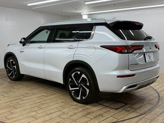MITSUBISHI OUTLANDER PHEV 2022 Image 31