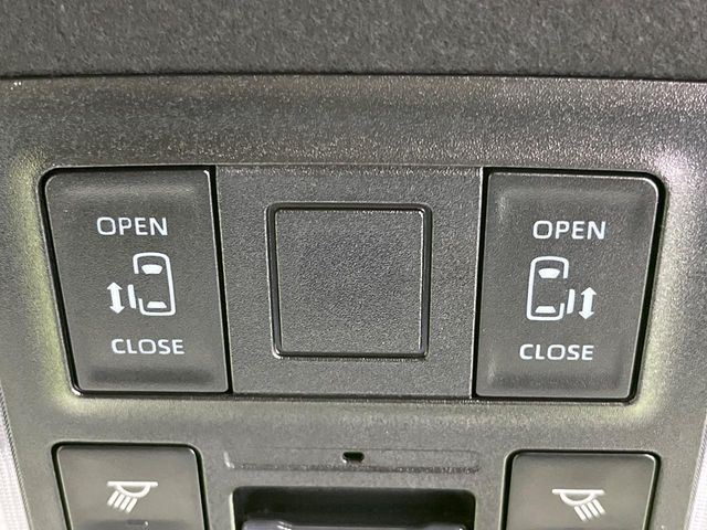 TOYOTA VOXY 2023 Image 31