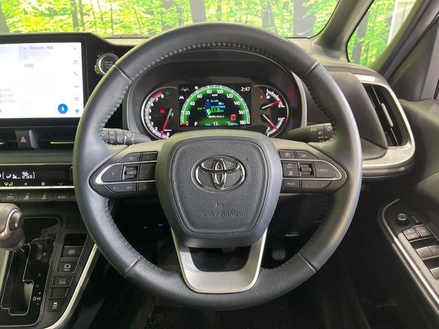 TOYOTA VOXY 2023 Image 31