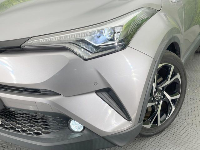 TOYOTA C-HR 2017 Image 31
