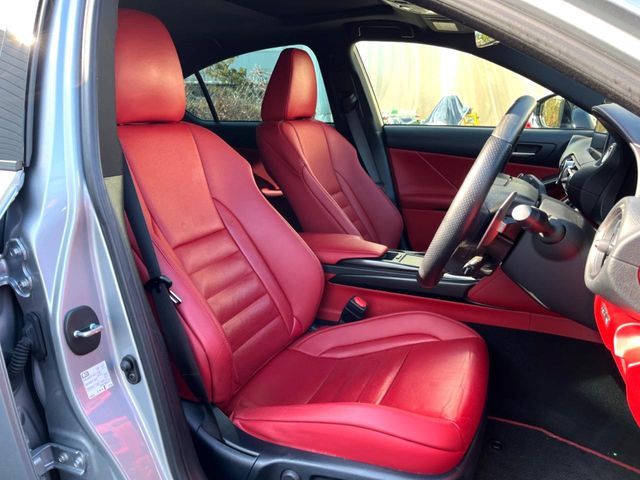 TOYOTA LEXUS IS300 2020 Image 31