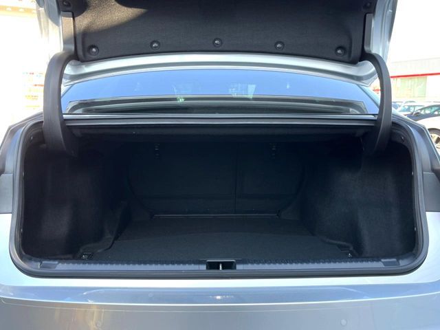 TOYOTA LEXUS IS300 2020 Image 31