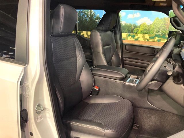 TOYOTA LANDCRUISER 250 2024 Image 31