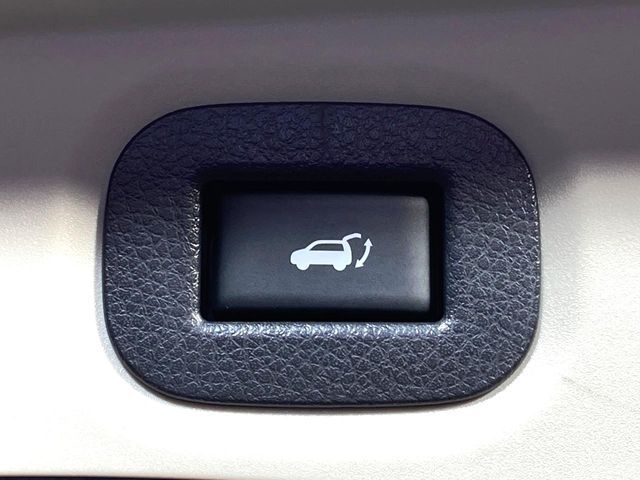 NISSAN X-TRAIL 2WD 2018 Image 31