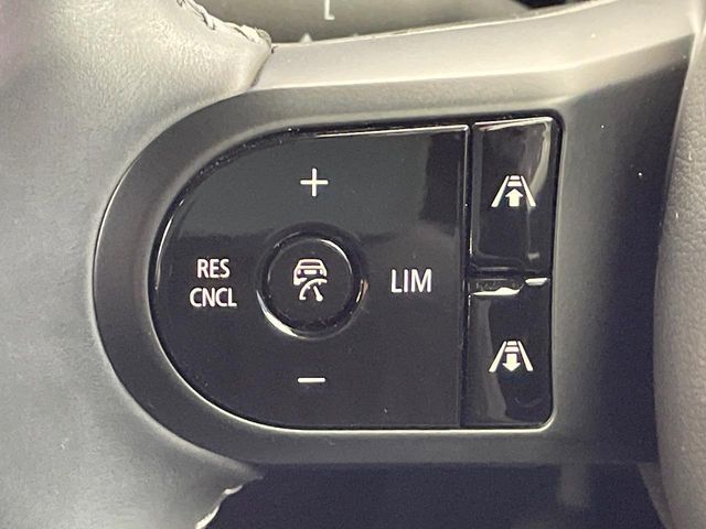 BMW MINI COOPER S 5DOOR 2023 Image 31