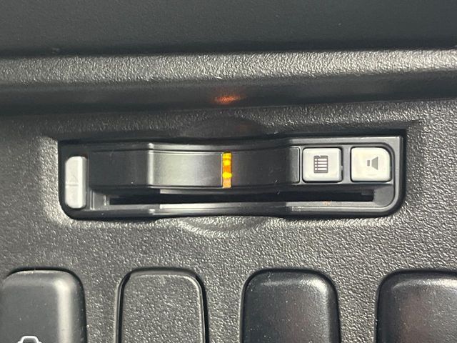 MITSUBISHI DELICA D:5 4WD 2015 Image 31