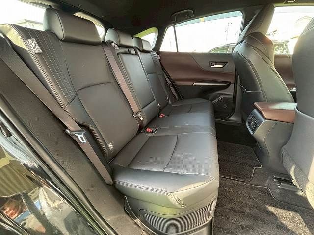 TOYOTA HARRIER HYBRID 2020 Image 31