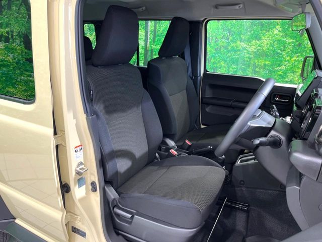 SUZUKI JIMNY NOMADE 2025 Image 31