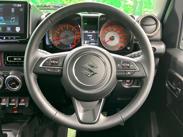 SUZUKI JIMNY NOMADE 2025 Image 31