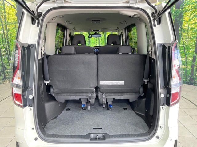 NISSAN SERENA  WG 2021 Image 31