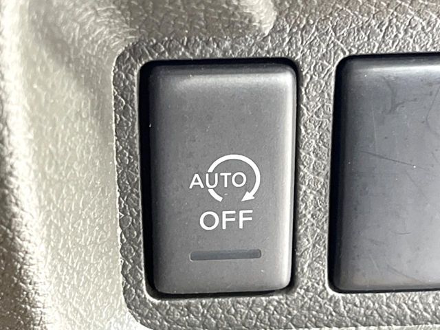 NISSAN CUBE 2013 Image 31